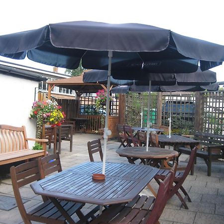 The Crosskeys Inn Usk Εξωτερικό φωτογραφία
